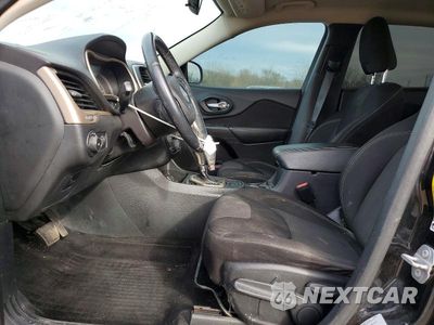Zdjęcie 7 z 12 samochodu: 2015 JEEP CHEROKEE LATITUDE VIN:1C4PJLCB2FW711361 - miniatura
