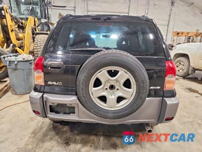 Zdjęcie 6 z 12 samochodu: 2002 TOYOTA RAV4 BASE VIN:JTEHH20V926051186 - miniatura