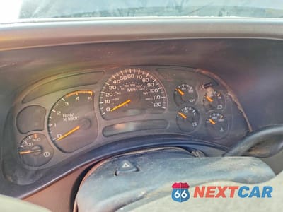 Zdjęcie 9 z 12 samochodu: 2005 CHEVROLET SILVERADO K2500 HEAVY DUTY VIN:1GCHK23205F898545 - miniatura