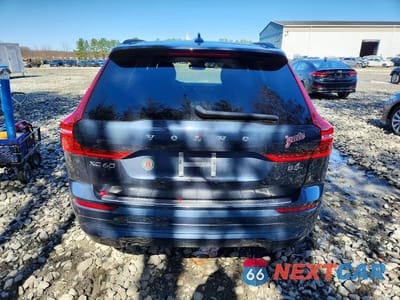 Zdjęcie 6 z 12 samochodu: 2022 VOLVO XC60 B5 MOMENTUM VIN:YV4L12RK3N1920665 - miniatura