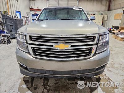 Piąte zdjęcie samochodu w środku: 2017 CHEVROLET TAHOE C1500 PREMIER VIN:1GNSCCKC9HR342263 - miniatura