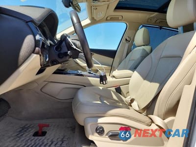 Zdjęcie 7 z 13 samochodu: 2019 AUDI Q7 PREMIUM PLUS VIN:WA1LAAF74KD011190 - miniatura