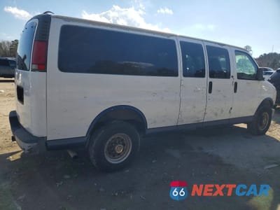 Trzecie zdjęcie samochodu z tyłu: 1999 GMC SAVANA G3500 VIN:1GJHG39F2X1028063 - miniatura