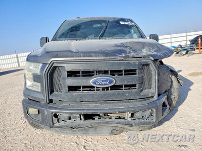 Piąte zdjęcie samochodu w środku: 2016 FORD F150 SUPERCREW VIN:1FTEW1CP8GKE93847 - miniatura