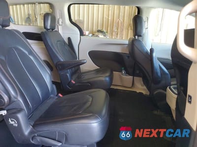 Zdjęcie 11 z 12 samochodu: 2017 CHRYSLER PACIFICA TOURING L VIN:2C4RC1BG5HR526723 - miniatura