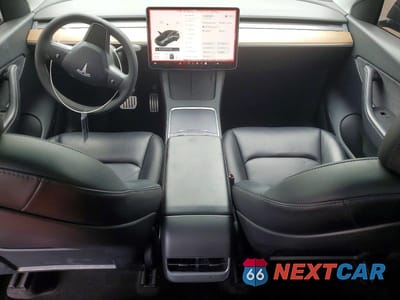 Zdjęcie 8 z 13 samochodu: 2022 TESLA MODEL Y VIN:7SAYGDEF5NF379673 - miniatura