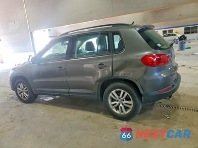 Drugie zdjęcie samochodu z przodu: 2016 VOLKSWAGEN TIGUAN S VIN:WVGBV7AX7GW573706 - miniatura