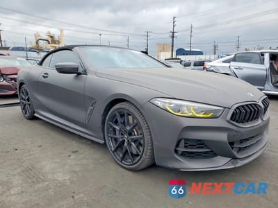 Czwarte zdjęcie samochodu z boku: 2019 BMW M850XI VIN:WBAFY4C51KBX39237 - miniatura