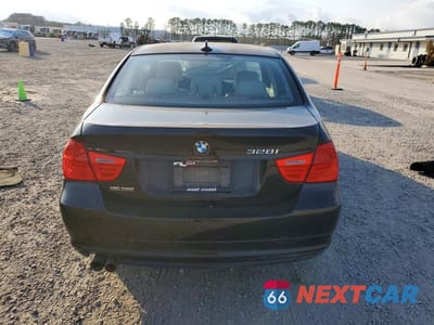 Zdjęcie 6 z 12 samochodu: 2011 BMW 328 I VIN:WBAPH7C55BE851513 - miniatura