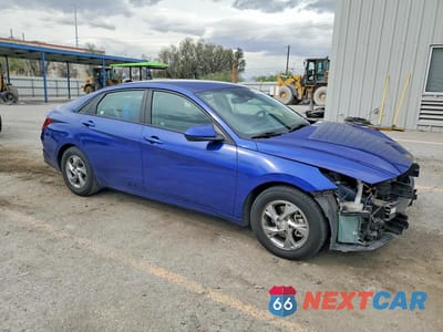 Czwarte zdjęcie samochodu z boku: 2021 HYUNDAI ELANTRA SE VIN:5NPLL4AG9MH041419 - miniatura