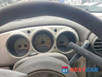 Zdjęcie 9 z 11 samochodu: 2005 CHRYSLER PT CRUISER TOURING VIN:3C4FY58B65T599616 - miniatura