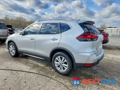 Drugie zdjęcie samochodu z przodu: 2018 NISSAN ROGUE S VIN:5N1AT2MVXJC850744 - miniatura