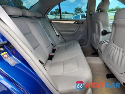 Zdjęcie 10 z 11 samochodu: 2005 MERCEDES-BENZ C 230K SPORT SEDAN VIN:WDBRF40J55F706941 - miniatura