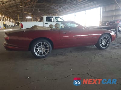 Trzecie zdjęcie samochodu z tyłu: 2002 JAGUAR XKR VIN:SAJDA42B82PA28986 - miniatura