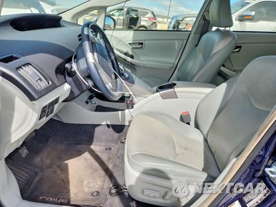 Zdjęcie 7 z 12 samochodu: 2015 TOYOTA PRIUS FOUR VIN:JTDKN3DU2F0438343 - miniatura