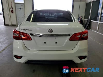 Zdjęcie 6 z 12 samochodu: 2019 NISSAN SENTRA S VIN:3N1AB7AP3KY289129 - miniatura