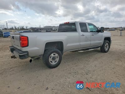 Trzecie zdjęcie samochodu z tyłu: 2015 CHEVROLET SILVERADO C2500 HEAVY DUTY LT VIN:1GC2CVE86FZ539514 - miniatura