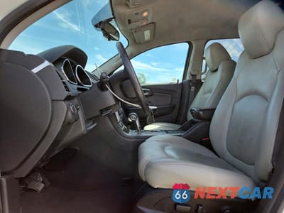 Zdjęcie 7 z 12 samochodu: 2011 CHEVROLET TRAVERSE LT VIN:1GNKVGED7BJ300251 - miniatura