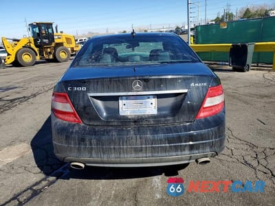 Zdjęcie 6 z 12 samochodu: 2009 MERCEDES-BENZ C 300 4MATIC VIN:WDDGF81X09R082768 - miniatura