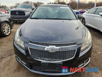 Piąte zdjęcie samochodu w środku: 2014 CHEVROLET CRUZE LT VIN:1G1PE5SB7E7216592 - miniatura
