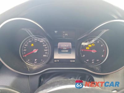 Zdjęcie 9 z 13 samochodu: 2017 MERCEDES-BENZ C 300 VIN:55SWF4JB9HU197455 - miniatura