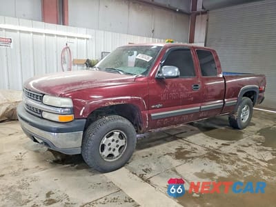 2000 CHEVROLET SILVERADO K1500 2GCEK19T7Y1139996 - główne zdjęcie licytacji z USA - miniatura
