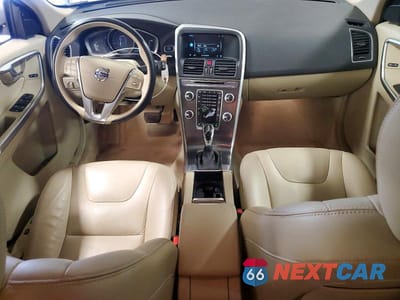 Zdjęcie 8 z 12 samochodu: 2016 VOLVO XC60 T5 PREMIER VIN:YV4612RK6G2837323 - miniatura