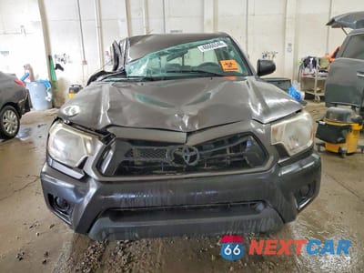 Piąte zdjęcie samochodu w środku: 2013 TOYOTA TACOMA BASE VIN:5TFNX4CN0DX031620 - miniatura