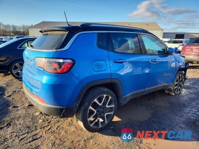 Trzecie zdjęcie samochodu z tyłu: 2019 JEEP COMPASS LIMITED VIN:3C4NJDCB9KT656386 - miniatura