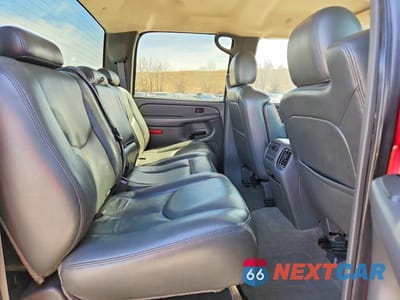 Zdjęcie 10 z 13 samochodu: 2006 CHEVROLET SILVERADO K2500 HEAVY DUTY VIN:1GCHK23216F123446 - miniatura