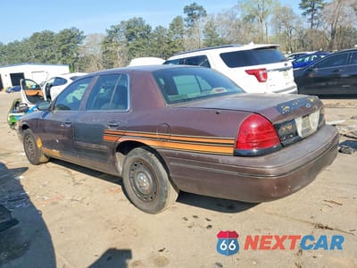 Drugie zdjęcie samochodu z przodu: 2003 FORD CROWN VICTORIA POLICE INTERCEPTOR VIN:2FAHP71W73X213937 - miniatura