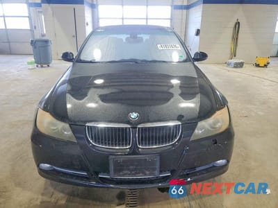 Piąte zdjęcie samochodu w środku: 2008 BMW 335 I VIN:WBAVB77518NM06312 - miniatura