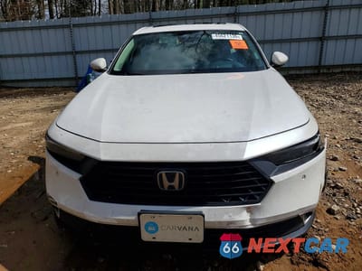 Piąte zdjęcie samochodu w środku: 2024 HONDA ACCORD TOURING HYBRID VIN:1HGCY2F83RA015647 - miniatura