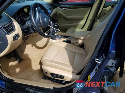 Zdjęcie 7 z 11 samochodu: 2013 BMW X1 XDRIVE28I VIN:WBAVL1C58DVR91884 - miniatura
