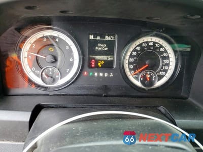 Zdjęcie 9 z 12 samochodu: 2015 RAM 1500 SLT VIN:1C6RR6GG6FS685810 - miniatura