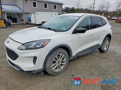 2022 FORD ESCAPE SE 1FMCU9G60NUA60467 - główne zdjęcie licytacji z USA - miniatura