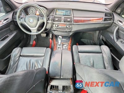 Zdjęcie 8 z 12 samochodu: 2008 BMW X5 4.8I VIN:5UXFE83508L167694 - miniatura