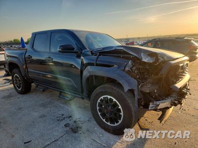 Czwarte zdjęcie samochodu z boku: 2025 TOYOTA TACOMA TRD OFF-ROAD HV VIN:3TYLC5LN4ST050722 - miniatura