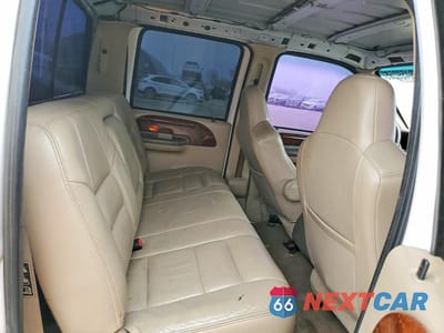 Zdjęcie 10 z 11 samochodu: 2000 FORD F350 SUPER DUTY VIN:1FTWW32F5YEB67464 - miniatura