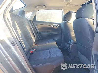 Zdjęcie 10 z 14 samochodu: 2019 NISSAN SENTRA SV VIN:3N1AB7AP7KY258398 - miniatura