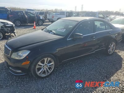 2013 MERCEDES-BENZ C 250 WDDGF4HB1DR259209 - główne zdjęcie licytacji z USA - miniatura
