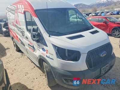 Czwarte zdjęcie samochodu z boku: 2023 FORD TRANSIT 250 UTILITY / SERVICE VAN VIN:1FTBR2C89PKC12518 - miniatura