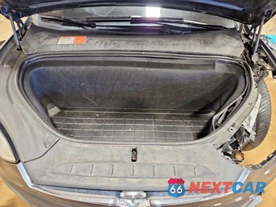 Zdjęcie 11 z 12 samochodu: 2018 TESLA MODEL X VIN:5YJXCDE26JF132416 - miniatura