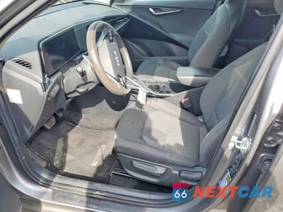 Zdjęcie 7 z 12 samochodu: 2023 KIA NIRO LX VIN:KNDCP3LE5P5064887 - miniatura
