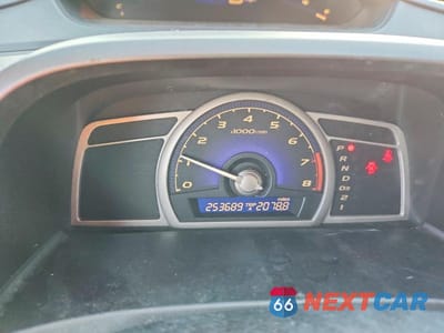 Zdjęcie 9 z 11 samochodu: 2006 HONDA CIVIC LX VIN:2HGFA165X6H523497 - miniatura