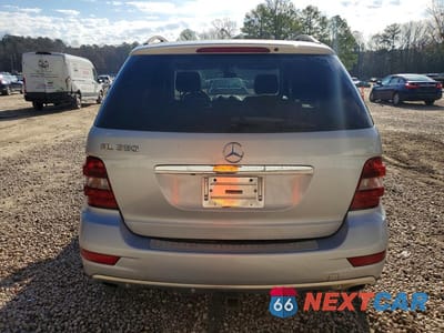 Zdjęcie 6 z 13 samochodu: 2010 MERCEDES-BENZ ML 350 VIN:4JGBB5GB5AA580439 - miniatura