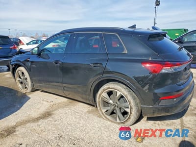 Drugie zdjęcie samochodu z przodu: 2024 AUDI Q4 E-TRON PREMIUM PLUS VIN:WA1LUBFZ8RP041333 - miniatura