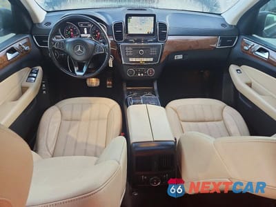 Zdjęcie 8 z 12 samochodu: 2018 MERCEDES-BENZ GLS 450 4MATIC VIN:4JGDF6EE4JB081867 - miniatura