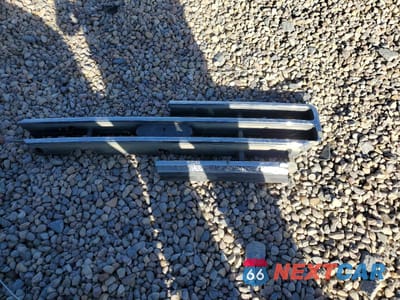 Zdjęcie 12 z 14 samochodu: 1990 FORD F250 VIN:1FTHF26H8LPA30773 - miniatura