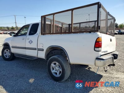 Drugie zdjęcie samochodu z przodu: 2000 TOYOTA TUNDRA SR5 VIN:5TBRT3419YS002043 - miniatura